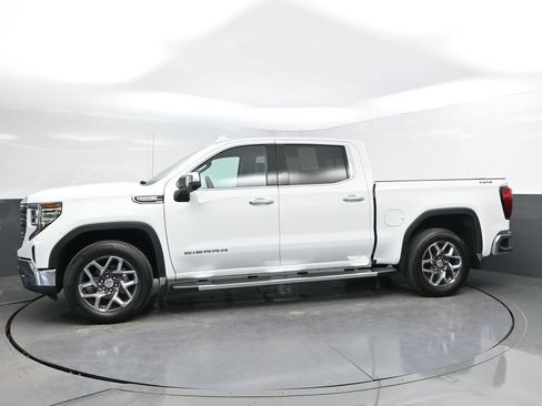 Used 2025 GMC Sierra 1500 SLT w/ SLT Premium Package AWD/4WD image 4