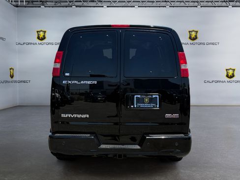 Used 2019 GMC Savana 2500 RWD image 4