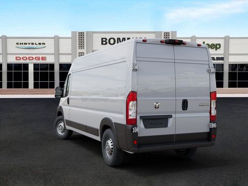 New 2026 RAM ProMaster 2500 w/ Convenience Group image 3
