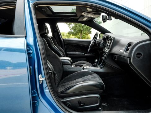 Used 2020 Dodge Charger Scat Pack w/ Daytona Edition Group RWD image 35