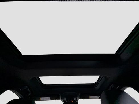 Used 2025 Cadillac CT5 Sport w/ Technology Package image 22