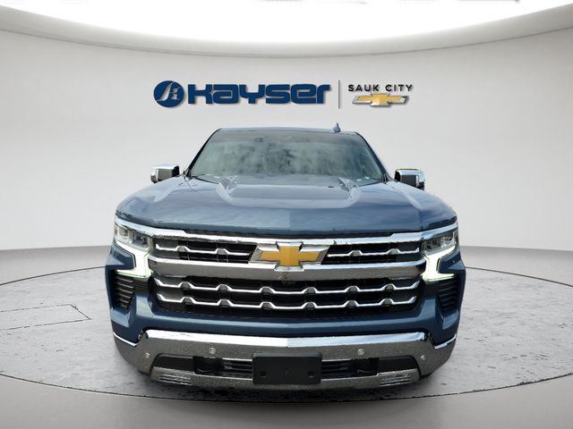 Used 2024 Chevrolet Silverado 1500 LTZ w/ LTZ Convenience Package II AWD/4WD image 2