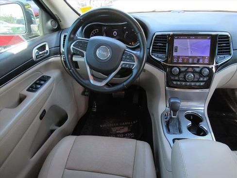 Used 2020 Jeep Grand Cherokee Limited w/ Luxury Group II image 13