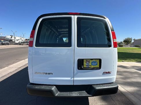 Used 2020 GMC Savana 2500 w/ Driver Convenience Package RWD image 3