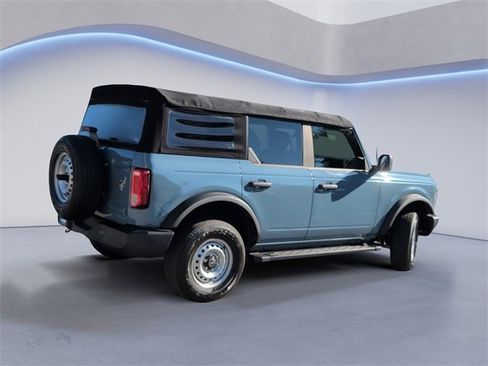 Used 2022 Ford Bronco 4-Door image 4