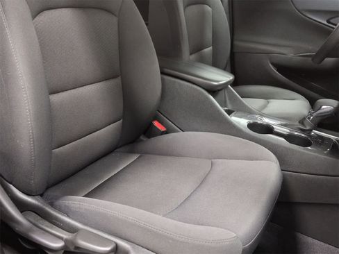 Used 2023 Chevrolet Malibu LT image 22