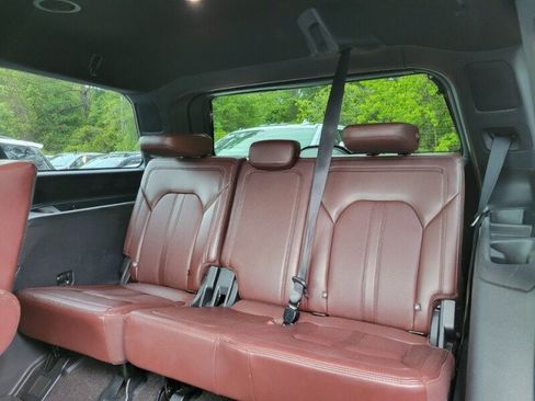 Used 2022 Ford Expedition Limited RWD image 30