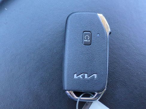 Used 2022 Kia Telluride SX w/ SX Prestige Package AWD/4WD image 38