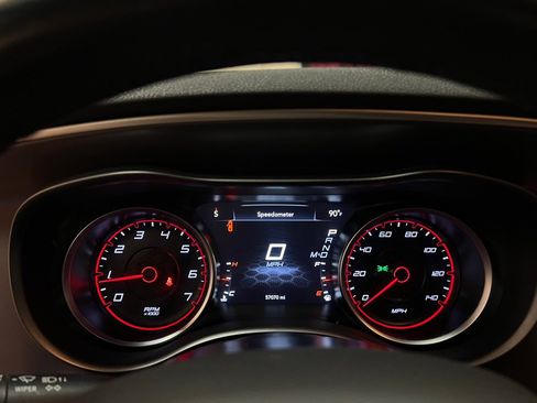 Used 2020 Dodge Charger SXT w/ Leather Interior Group RWD image 26