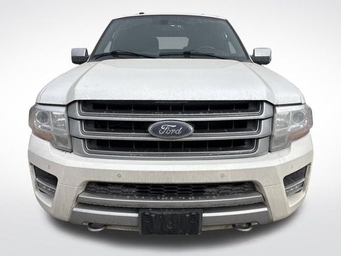 Used 2017 Ford Expedition EL Platinum image 8