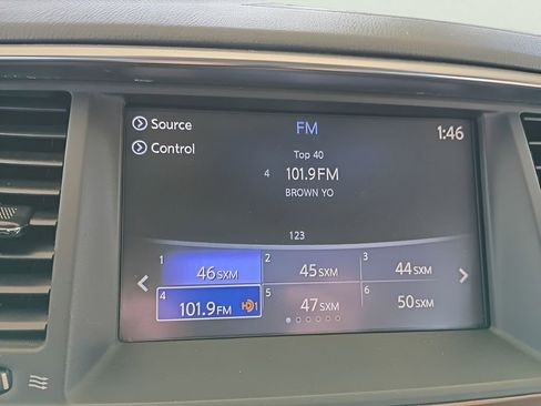 Used 2018 INFINITI QX80 2WD w/ Driver Assistance Package image 17