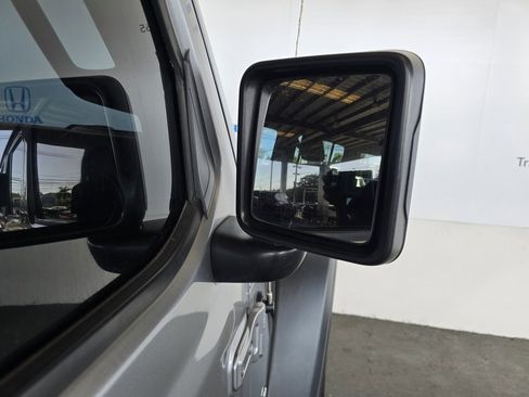 Used 2021 Jeep Wrangler Unlimited Sport image 20