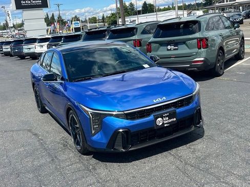Certified 2025 Kia K4 EX w/ GT-Line Sunroof Package FWD image 5