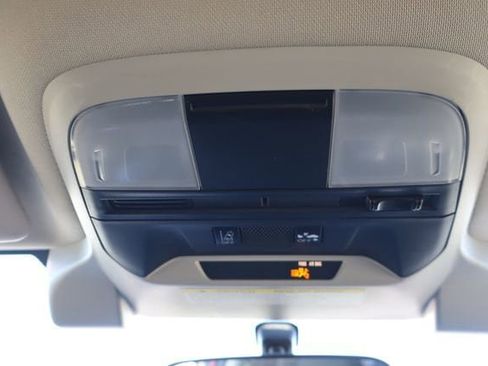 Certified 2023 Subaru Crosstrek 2.0i image 31