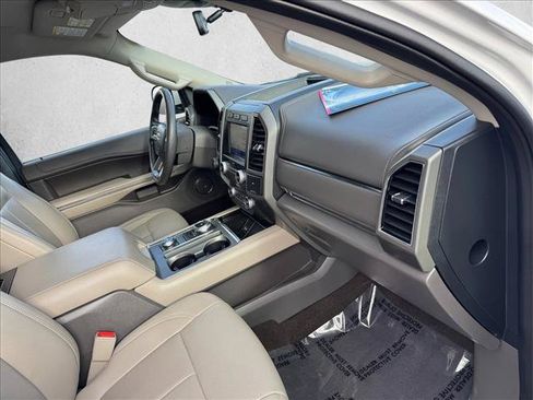Used 2021 Ford Expedition XLT AWD/4WD image 21