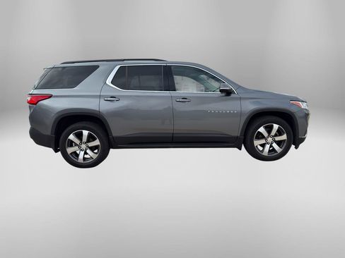 Used 2019 Chevrolet Traverse LT w/ LT Premium Package image 5