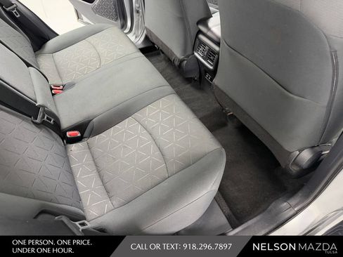 Used 2020 Toyota RAV4 XLE FWD image 43
