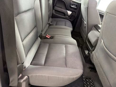 Used 2019 Chevrolet Silverado 1500 LT AWD/4WD image 18