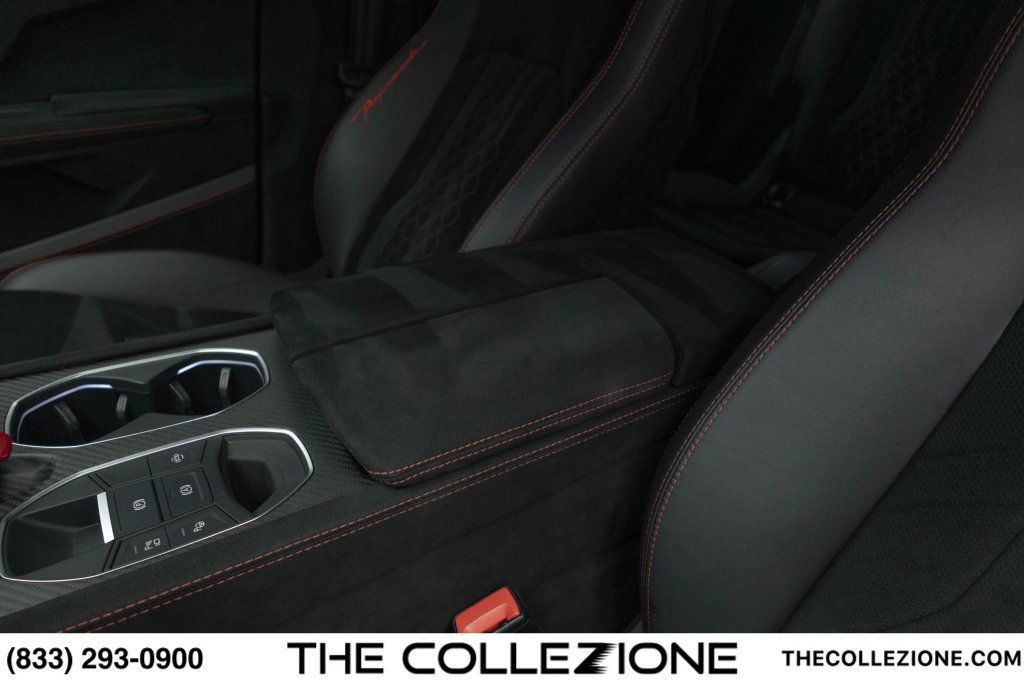Used 2023 Lamborghini Urus Performante AWD/4WD image 52