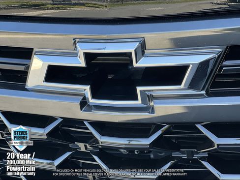 Used 2024 Chevrolet Silverado 1500 ZR2 w/ Technology Package AWD/4WD image 36