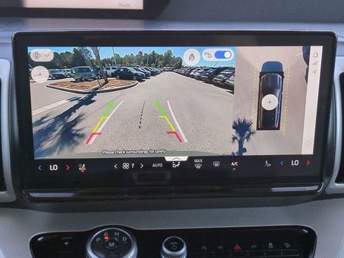 Used 2025 Ford Expedition Max Active image 21