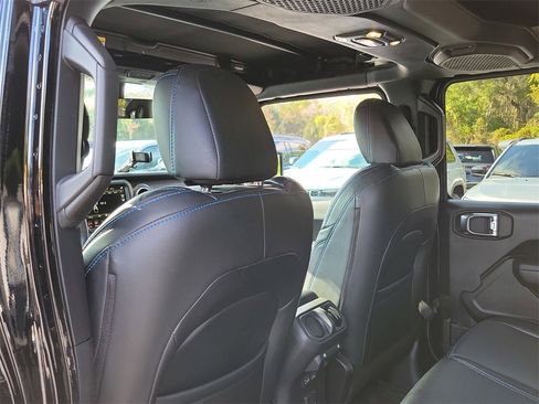 Used 2023 Jeep Wrangler Unlimited Rubicon 4xe w/ Steel Bumper Group image 8