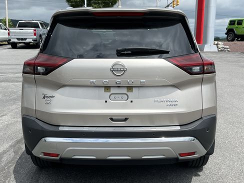 Used 2023 Nissan Rogue Platinum w/ Platinum Premium Package AWD/4WD image 6