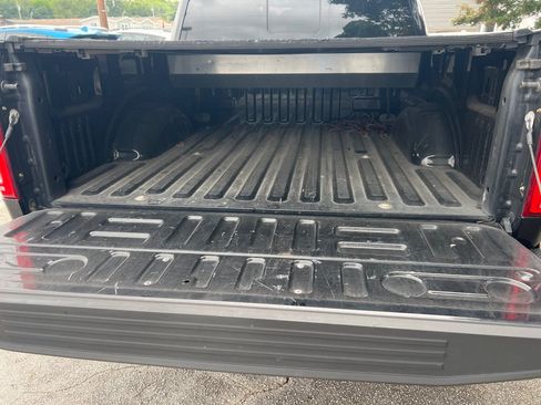 Used 2017 Ford F150 Lariat w/ Trailer Tow Package AWD/4WD image 10
