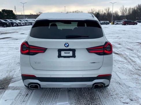 Used 2023 BMW X3 xDrive30i image 4
