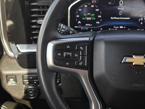 Used 2024 Chevrolet Silverado 2500 LT image 18
