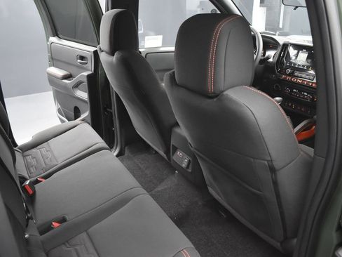 New 2026 Nissan Frontier PRO-4X w/ Pro-4x Convenience Package image 18