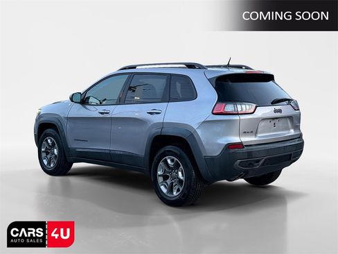 Used 2019 Jeep Cherokee Trailhawk image 5