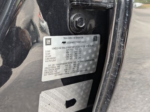 Used 2021 Chevrolet Silverado 1500 LT w/ All Star Edition Plus image 37