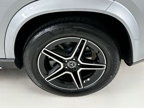 New 2026 Mercedes-Benz GLE 450e 4MATIC image 34