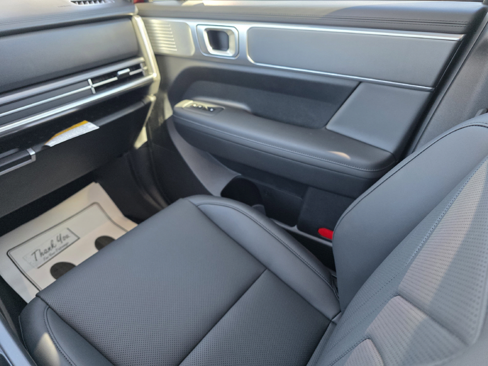 New 2026 Hyundai Santa Fe SEL FWD image 6