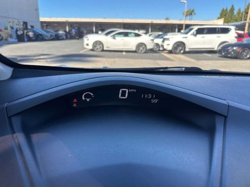 Used 2017 Nissan Leaf SV image 18