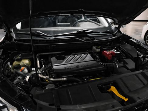 Used 2022 Nissan Rogue SV FWD image 46