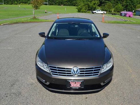 Used 2013 Volkswagen CC Sport FWD image 9