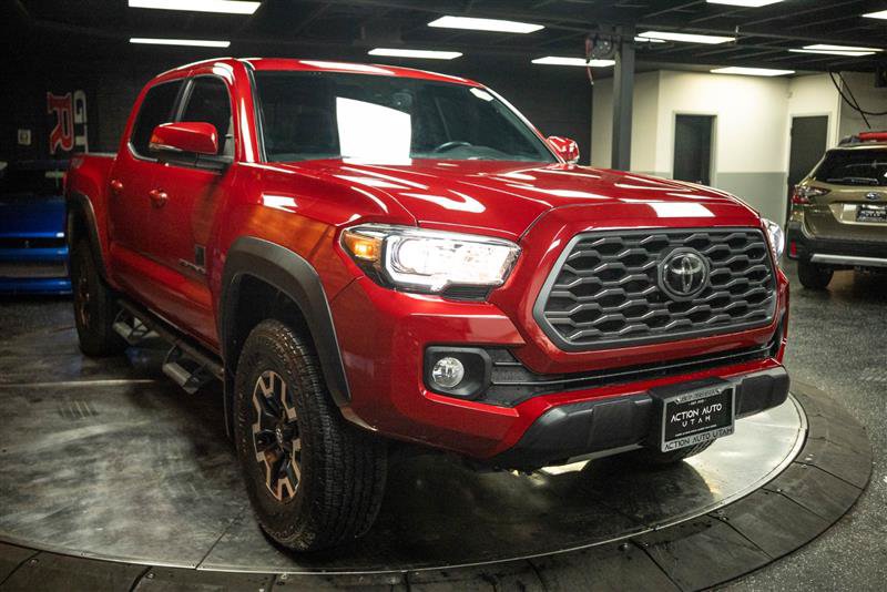 Used 2023 Toyota Tacoma TRD Off-Road w/ Technology Package AWD/4WD image 5