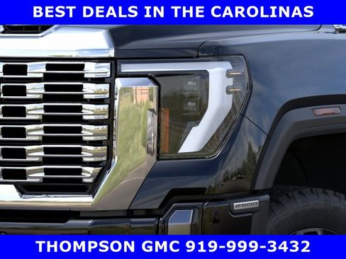 New 2026 GMC Sierra 2500 Denali AWD/4WD image 13