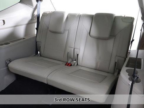 Used 2023 Volkswagen Atlas SE w/ Panoramic Sunroof Package AWD/4WD image 8