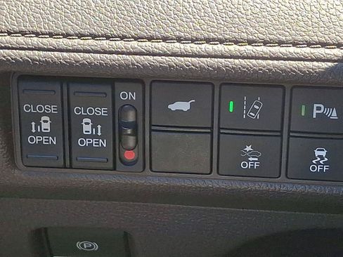 Used 2020 Honda Odyssey Elite image 29