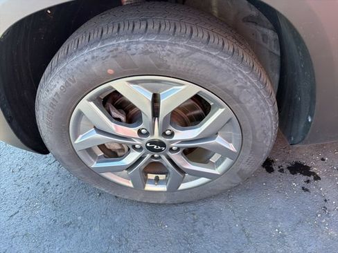 Certified 2024 Kia Seltos S AWD/4WD image 16