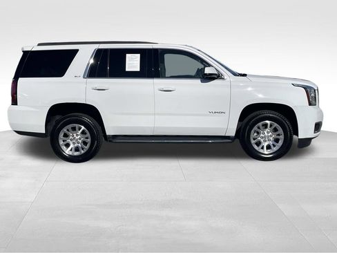 Used 2019 GMC Yukon SLT w/ Open Road Package image 2