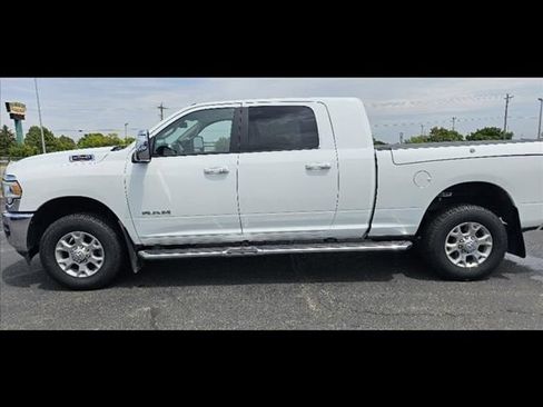 Used 2023 RAM 2500 Laramie AWD/4WD image 6
