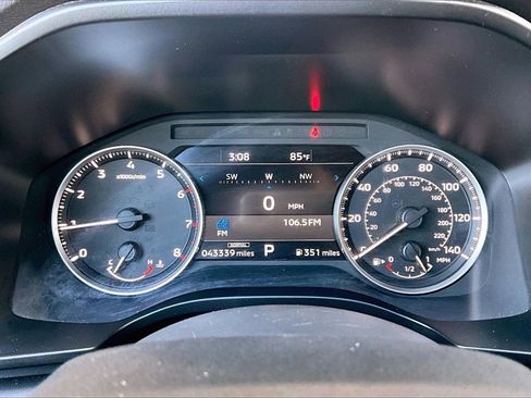 Used 2024 Mitsubishi Outlander SE image 7