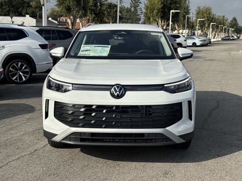 New 2026 Volkswagen Tiguan S image 2