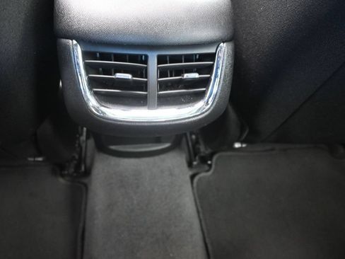 Used 2024 Chevrolet Malibu LT FWD image 18
