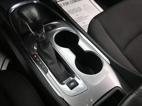 Used 2022 Chevrolet Malibu LT w/ Redline Edition FWD image 30