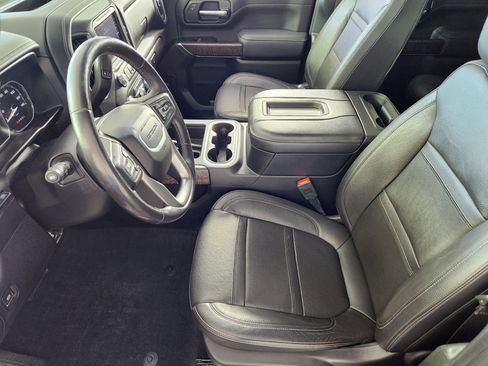 Used 2020 GMC Sierra 2500 Denali w/ Denali Ultimate Package image 11